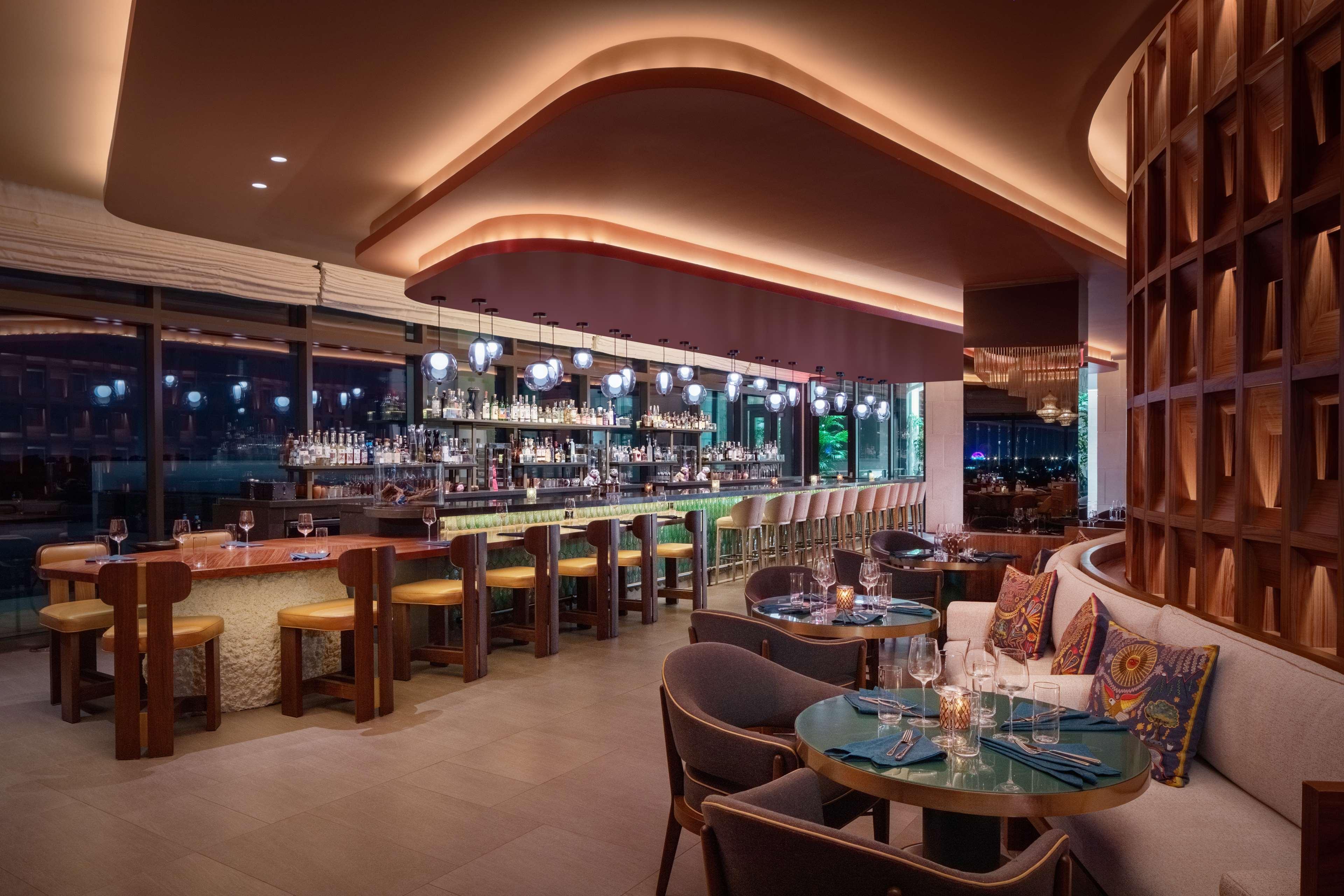 Conrad Orlando Hotel Екстериор снимка