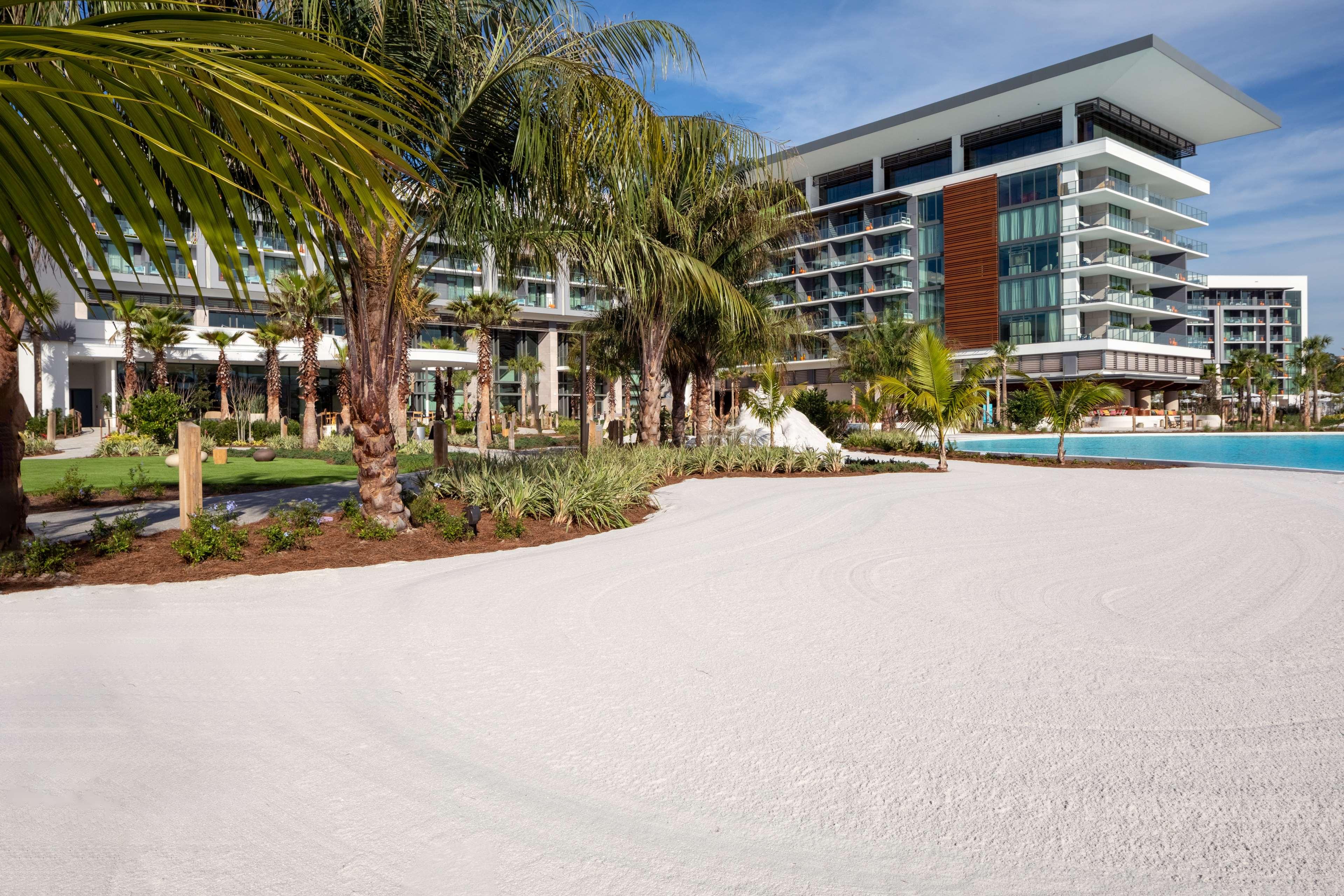 Conrad Orlando Hotel Екстериор снимка