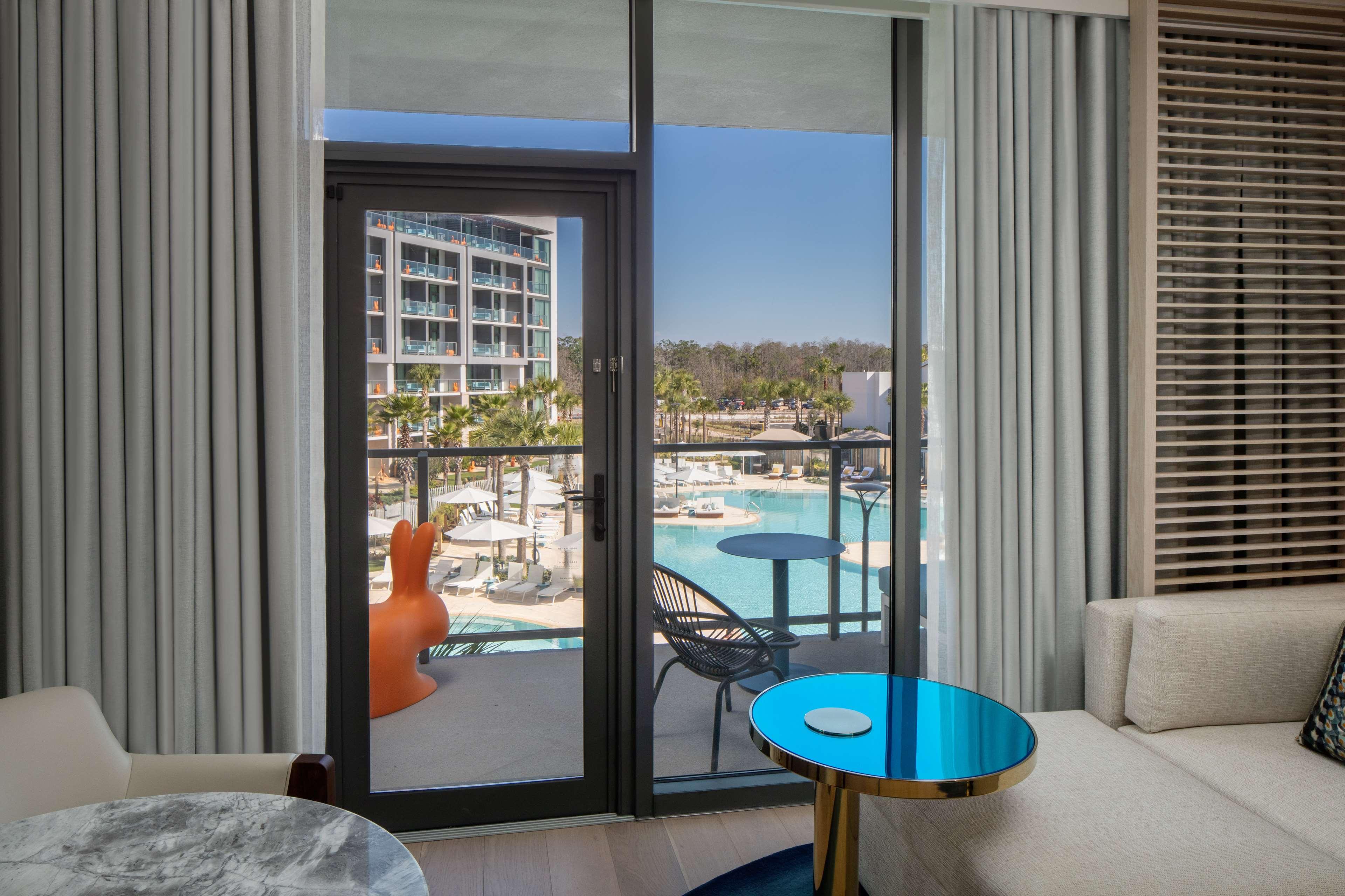 Conrad Orlando Hotel Екстериор снимка