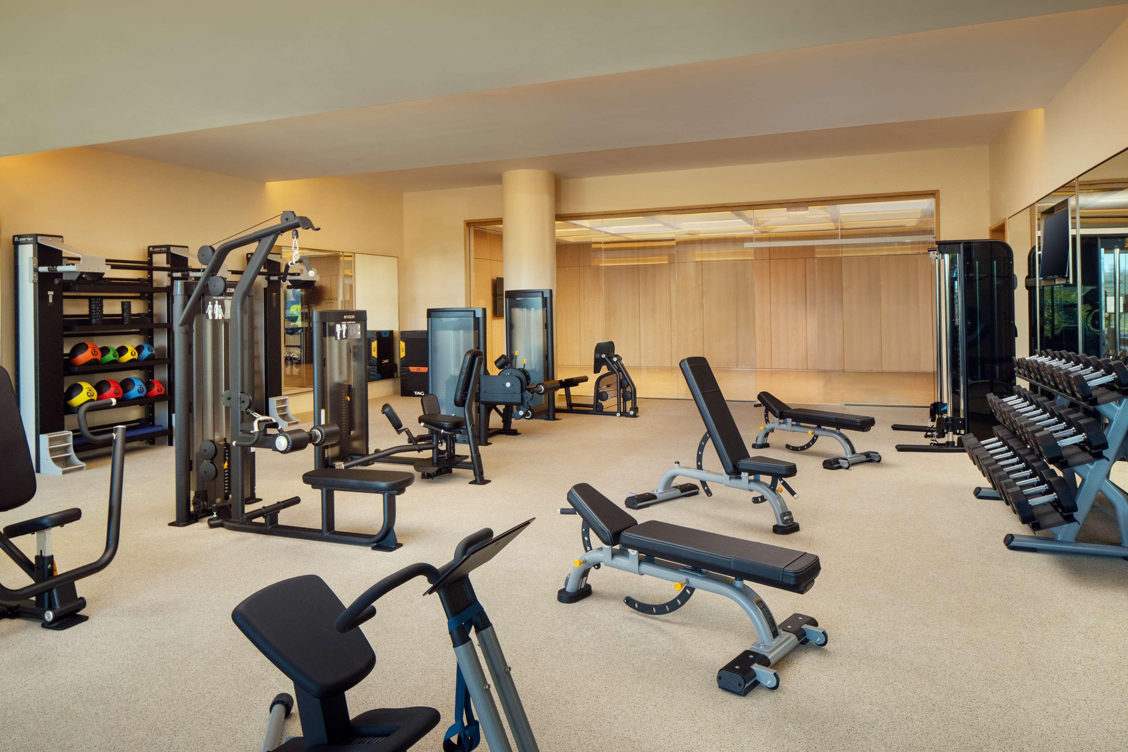 Conrad Orlando Hotel Екстериор снимка